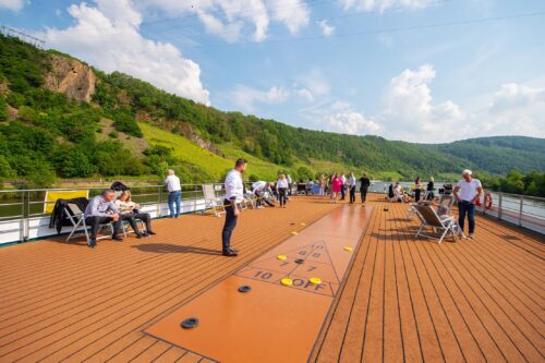 Lido Deck Spiele auf das exklusiv gecharterte Flusskreuzfahrtschiff Amadeus Imperial