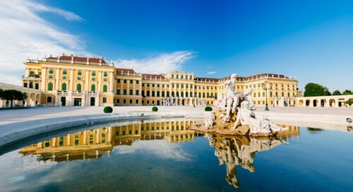 Flusskreuzfahrtschiff chartern Donau mit OceanEvent - Schloss Schoenbrunn