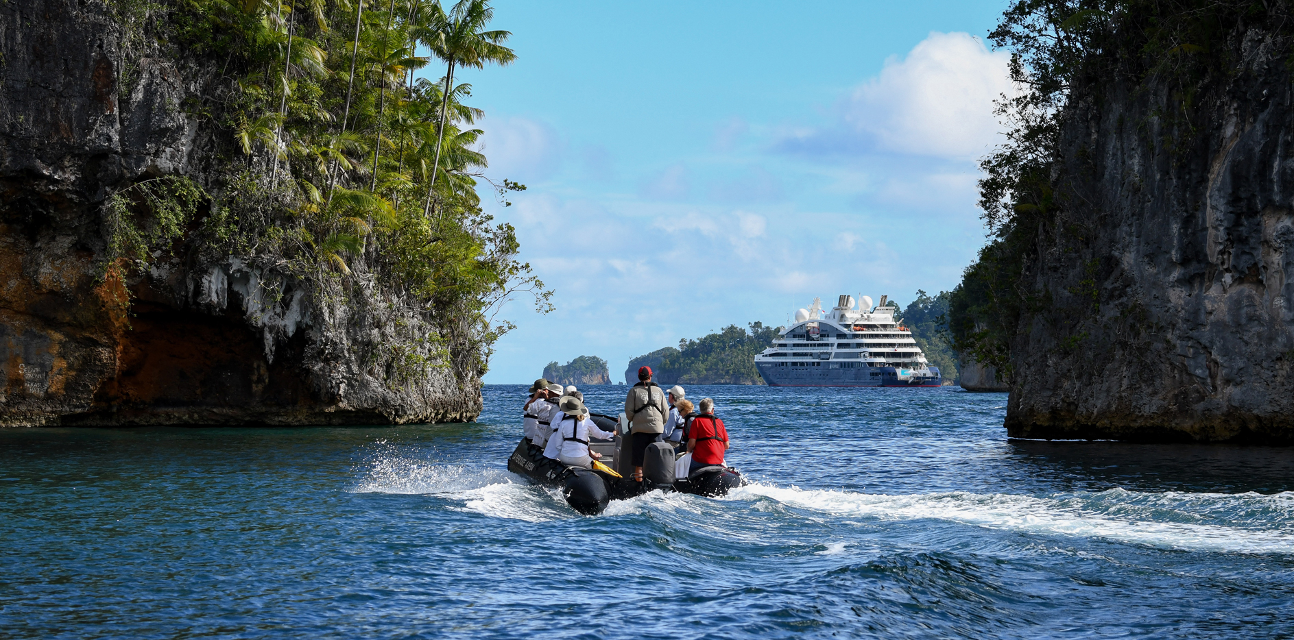 Charter cruise ships up to 200 guests