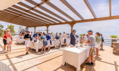 Yacht für 100 Personen chartern