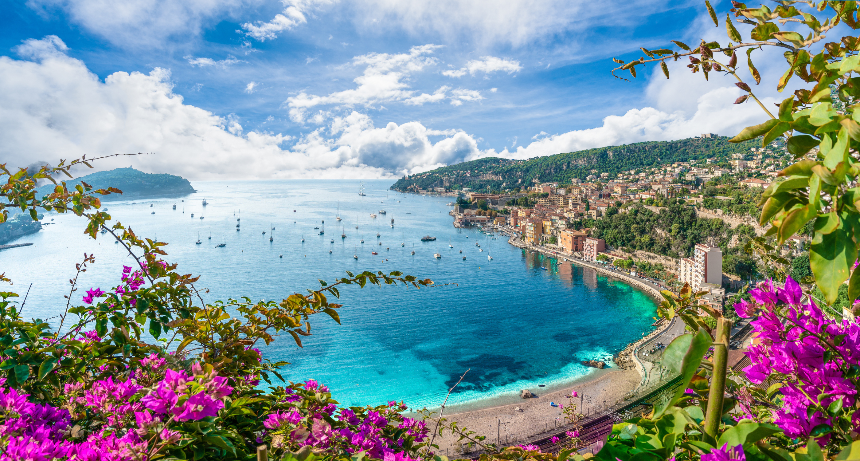 Azure Inspiration for Your Corporate Event: Cruise Retreats on the French Riviera in France